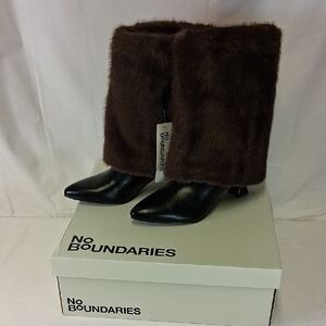 No Boundaries Women's Black and Brown Heeled Faux Fur Boots